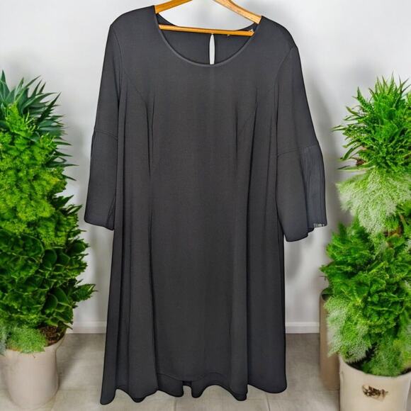 H By Halston Pleated Bell Sleeve Dress Black Sz 22WP NWOT - Picture 1 of 4